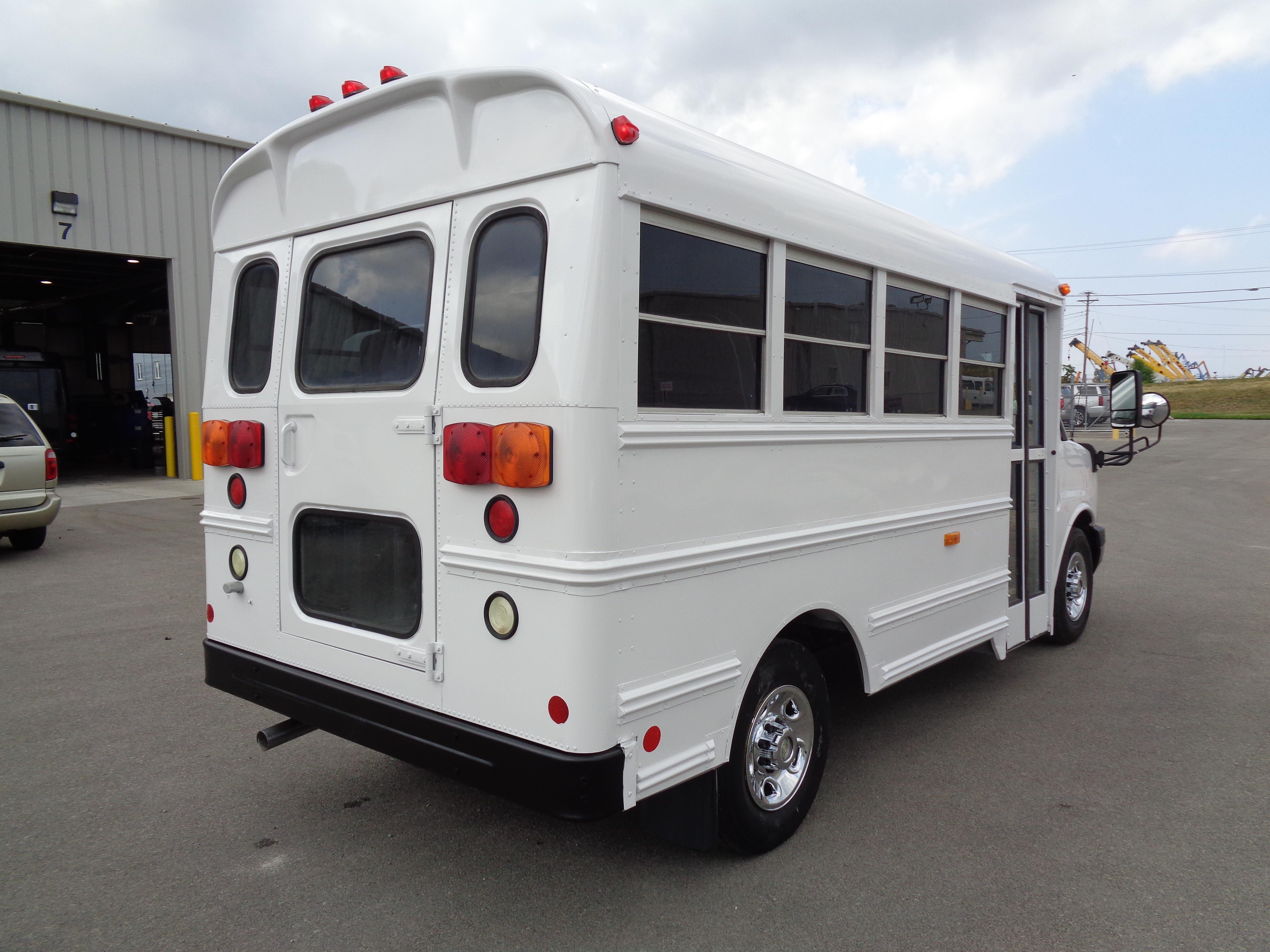 Corbeil Rear Engine 2007 Corbeil Chevrolet 14 Passenger Child Care Bus | Stock #09903 ...